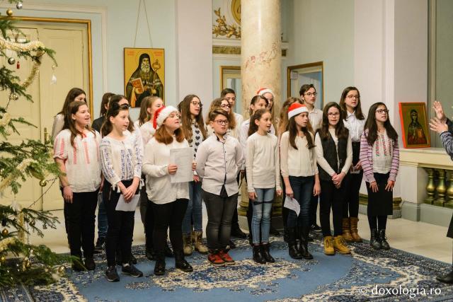 Colindători la Reședința Mitropolitană 2017 – Şcoala „Ștefan Bârsănescu” din Iași