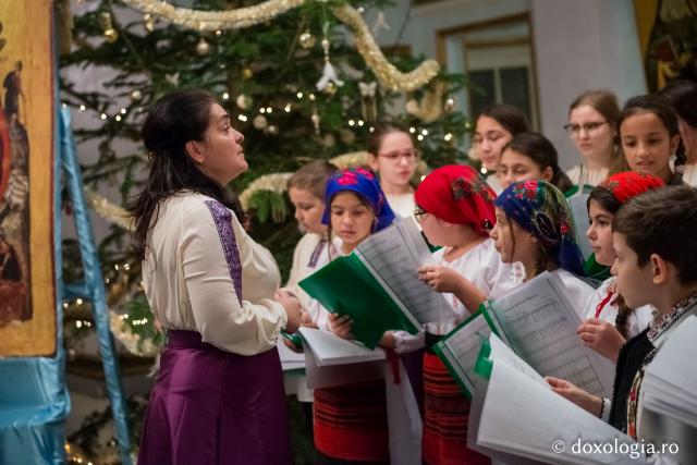 Colindători la Reședința Mitropolitană 2017 – Corul de copii Musica Viva al Asociației Iubire și Încredere