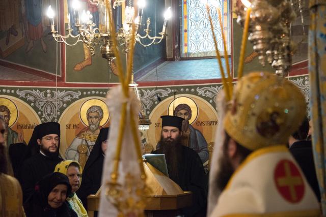Liturghie arhierească în cinstea Întâiului Mucenic și Arhidiacon Ștefan, la Mănăstirea Putna (GALERIE FOTO)