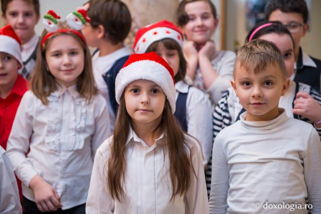 Colindători la Reședința Mitropolitană 2017 – Școala „Ionel Teodoreanu”