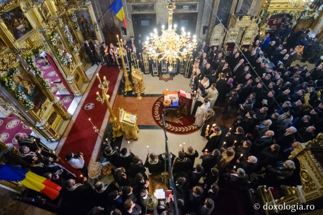 (Foto) Cuminecare și comemorare la 100 de ani de la Unirea Basarabiei cu România