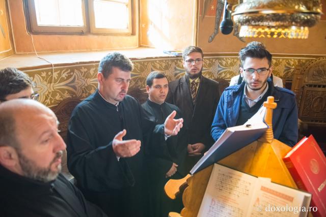 Procesiunea de Izvorul Tămăduirii cu icoana Maicii Domnului de la Mănăstirea Horaiţa 2018