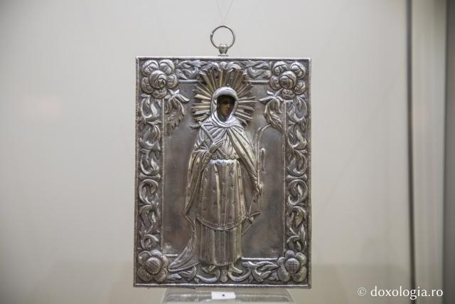 (Foto) Expoziția „Sfânta Parascheva de la Iași – Mărturii scrise” 