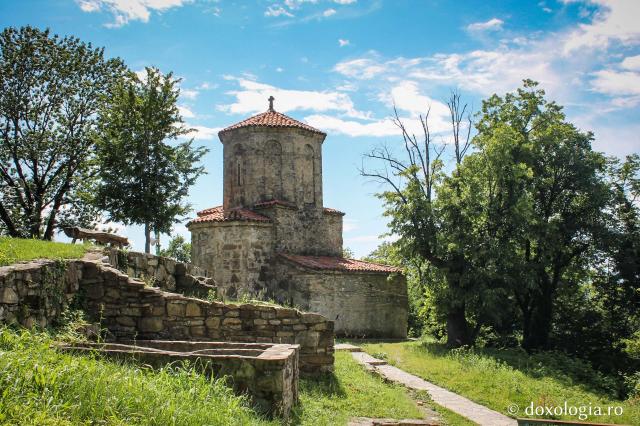 Nekresi, un ansamblu de biserici din toate timpurile – cea mai veche datează din secolul al IV-lea / Foto: Gabriela Pipirig (Foto) Nekresi, un ansamblu de biserici din toate timpurile – cea mai veche datează din secolul al IV-lea