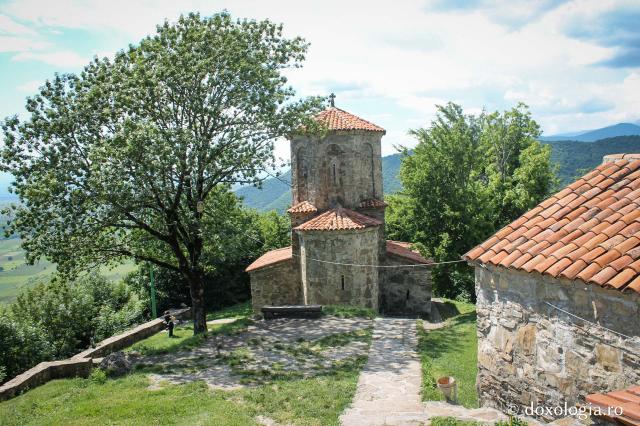 Nekresi, un ansamblu de biserici din toate timpurile – cea mai veche datează din secolul al IV-lea / Foto: Gabriela Pipirig (Foto) Nekresi, un ansamblu de biserici din toate timpurile – cea mai veche datează din secolul al IV-lea