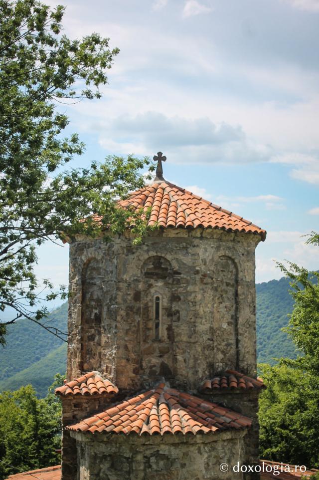 Nekresi, un ansamblu de biserici din toate timpurile – cea mai veche datează din secolul al IV-lea / Foto: Gabriela Pipirig (Foto) Nekresi, un ansamblu de biserici din toate timpurile – cea mai veche datează din secolul al IV-lea