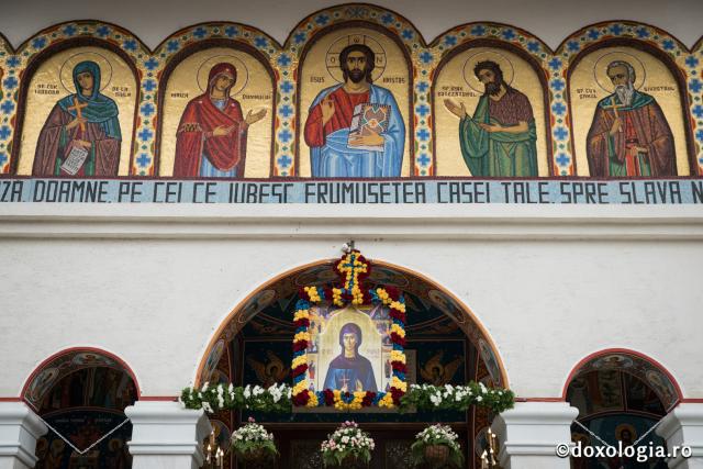 (Foto) Hramul Mănăstirii Sihăstria – slujire arhierească, în cinstea Sfintei Teodora de la Sihla