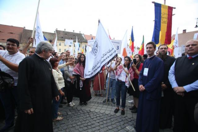 (Foto) Deschiderea ITO 2018: Unitatea, Credinţa şi Neamul au făcut spectacol în Piaţa Mare