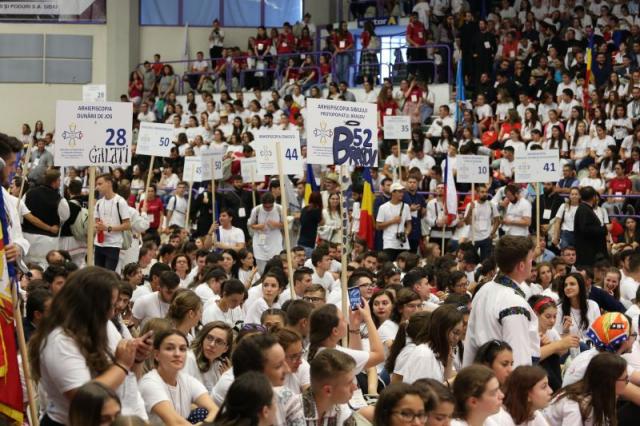 (Foto) ITO 2018: Conferința „Unitate. Credință. Neam. De 100 de ori România” și Procesiunea Unității