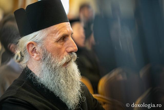 (Foto) Colocviul „Întâlnirea cu Duhovnicul”: Părintele Sofian Boghiu