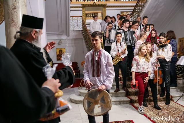 Colindători la Reședința Mitropolitană 2018 – Liceul de Artă „Victor Brauner”, Piatra Neamț