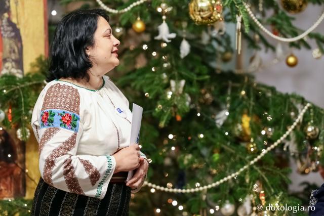 Colindători la Reședința Mitropolitană 2018 – Societatea Ortodoxă a Femeilor Române Iaşi