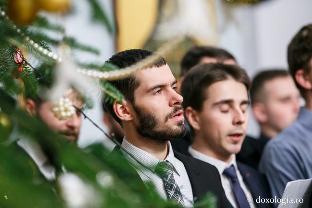 Colindători la Reședința Mitropolitană 2018 – Studenții de la Facultatea de Teologie din Iași, anul III