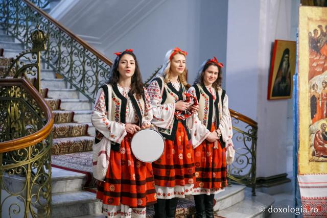 Colindători la Reședința Mitropolitană 2018 – Trio „Voces” din Iași