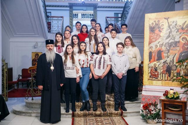 Colindători la Reședința Mitropolitană 2018 – Corul „Ihos Junior” al Colegiului Naţional de Artă „Octav Băncilă” Iaşi