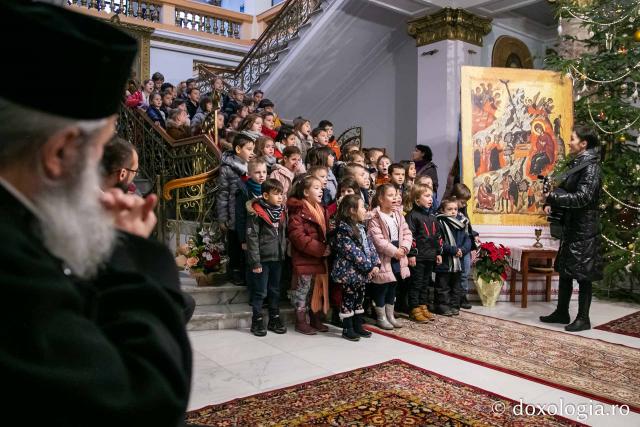 Colindători la Reședința Mitropolitană 2018 – Grădinița „Sfânta Parascheva” Iași