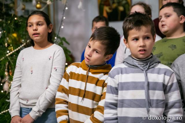 Colindători la Reședința Mitropolitană 2018 – Centrul de zi pentru copii „Sfânta Marina” Iași