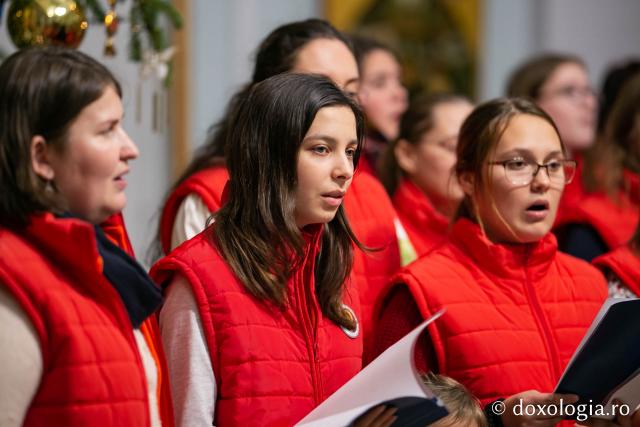 Colindători la Reședința Mitropolitană 2018 – Voluntarii Sfintei Parascheva