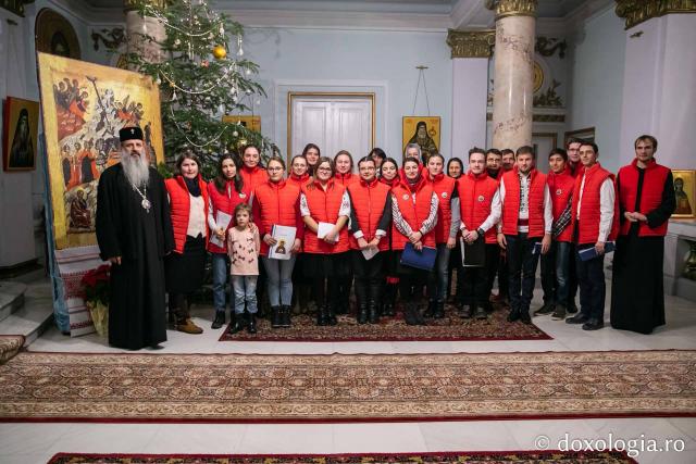 Colindători la Reședința Mitropolitană 2018 – Voluntarii Sfintei Parascheva