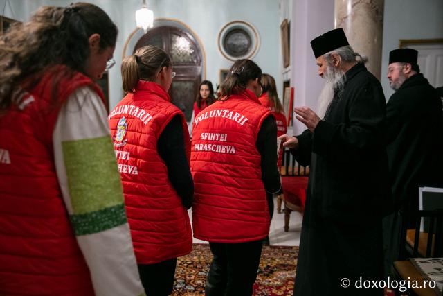 Colindători la Reședința Mitropolitană 2018 – Voluntarii Sfintei Parascheva