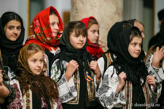 Colindători la Reședința Mitropolitană 2018 – Parohia „Sfântul Haralambie” Târgu Neamț