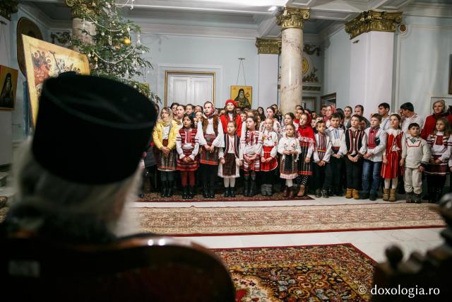 Colindători la Reședința Mitropolitană 2018 – Parohia Rădeni, Neamț