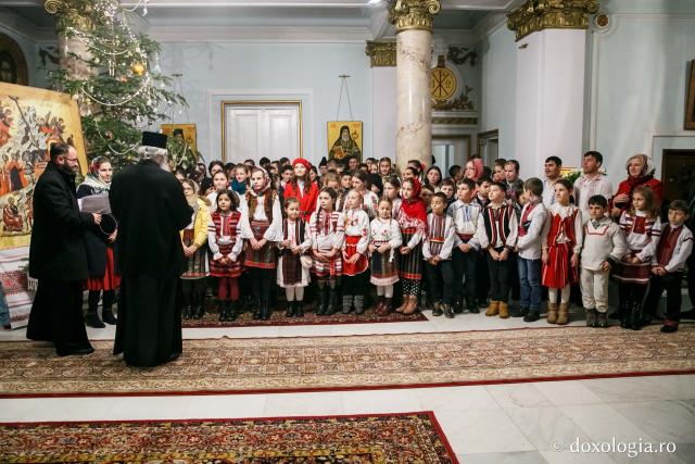 Colindători la Reședința Mitropolitană 2018 – Parohia Rădeni, Neamț