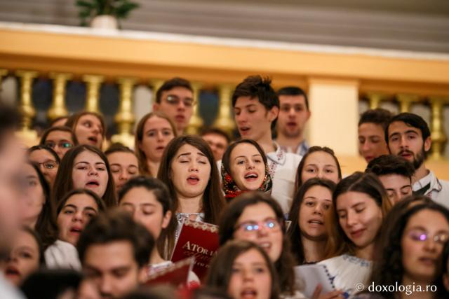 Colindători la Reședința Mitropolitană 2018 – Asociația Tineretul Ortodox Român