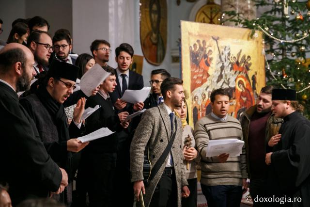 Colindători la Reședința Mitropolitană 2018 – Studenții de la Facultatea de Teologie din Iași, anul IV
