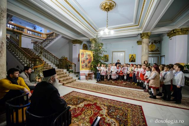 Colindători la Reședința Mitropolitană 2018 – Școala Tomești (Prof. Elena Niculiță)
