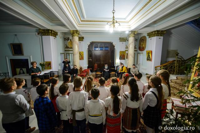 Colindători la Reședința Mitropolitană 2018 – Școala Tomești (Înv. Maria Tofan)