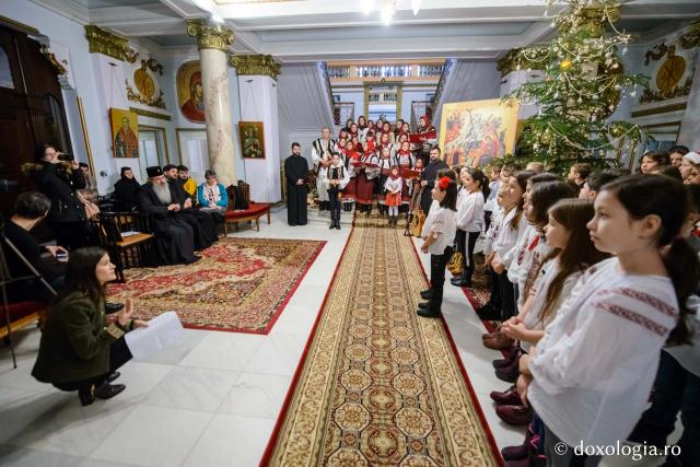 Colindători la Reședința Mitropolitană 2018 – Şcoala „George Călinescu” Iași (Înv. Diana Hadâmbu)