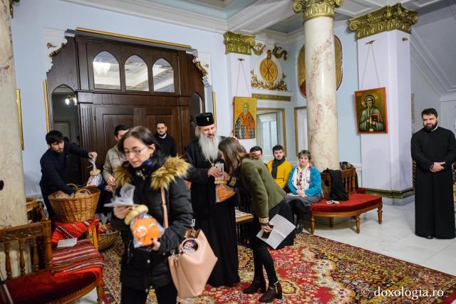 Colindători la Reședința Mitropolitană 2018 – Şcoala „George Călinescu” Iași (Înv. Diana Hadâmbu)