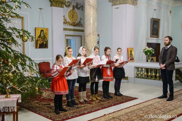 Colindători la Reședința Mitropolitană 2018 – Parohia Schitu-Duca