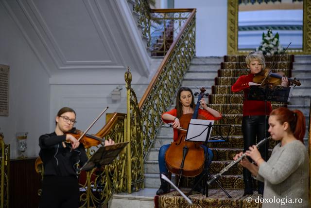 Colindători la Reședința Mitropolitană 2018 – Essenza Quartet