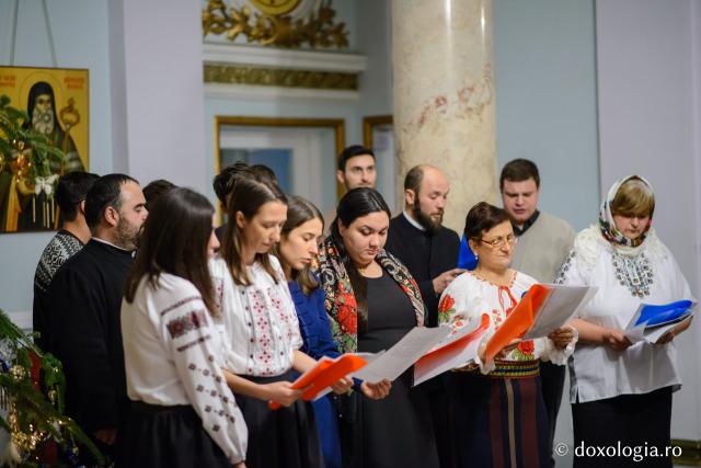 Colindători la Reședința Mitropolitană 2018 – Studenții de la Facultatea de Teologie din Iași, Masterat Teoria și Practica Formării Religioase, anul I