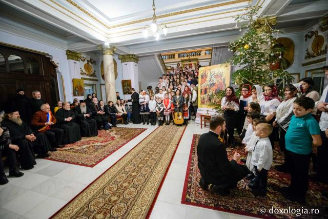 Colindători la Reședința Mitropolitană 2018 – PRO VITA Iași
