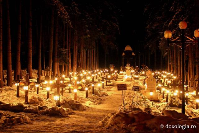 (Foto) O noapte de decembrie la Mănăstirea Sihăstria