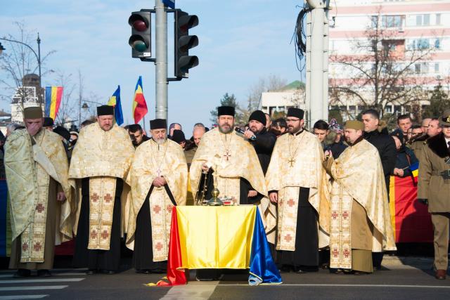 (Foto) Centenarul Marii Uniri, sărbătorit la Iași și prin momente de rugăciune