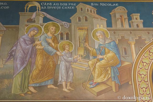 (Foto) Frânturi din viața Sfântului Nicolae