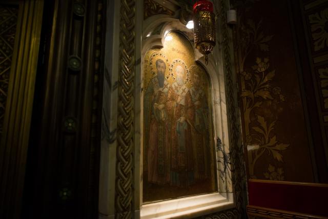 (Foto) Mitropolitul Moldovei, prezent la hramul Mănăstirii „Sfinţii Trei Ierarhi” din Iași