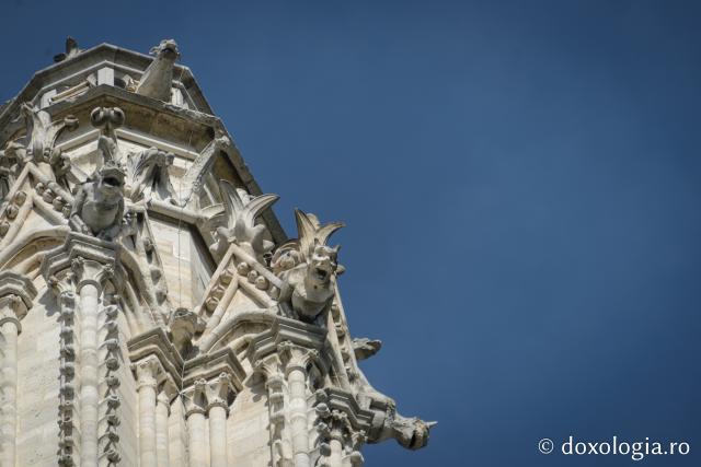 (Foto) Notre-Dame, catedrala-simbol a Franței