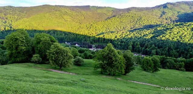 (Foto) Împrejurimile Mănăstirii Sihăstria