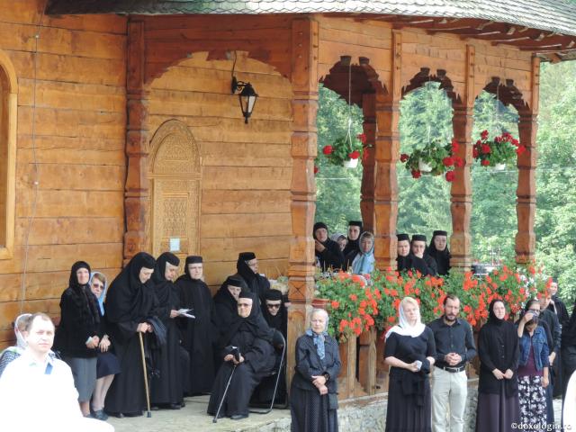 (Foto) Mănăstirea Paltin Petru-Vodă, la ceas de sărbătoare 