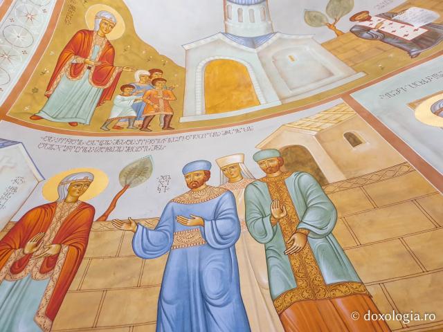 (Foto) Frescele de la mormântul Sfintei Mucenițe Suzana, regina Georgiei