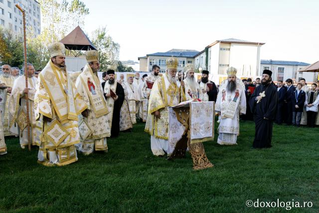 (Foto) Sfințirea Bisericii „Sfântul Toma” din Iași