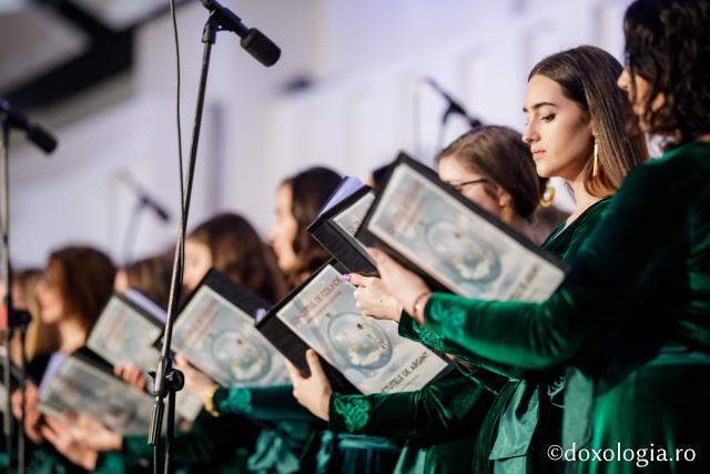 (Foto) Concertul de colinde al Mitropoliei Moldovei și Bucovinei „Ghetuțele de argint” – 2019