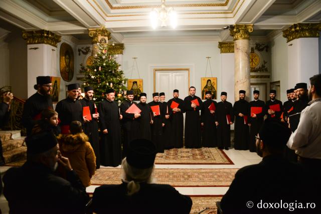 Corul Apostolii – Colindători la Reședința Mitropolitană 2019