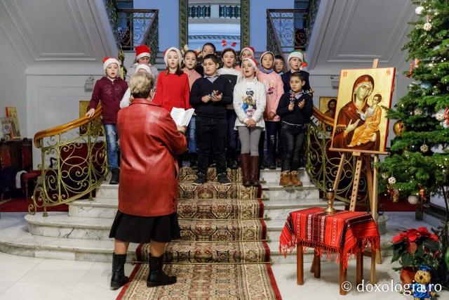 Școala Gimnazială Rădeni – Colindători la Reședința Mitropolitană 2019