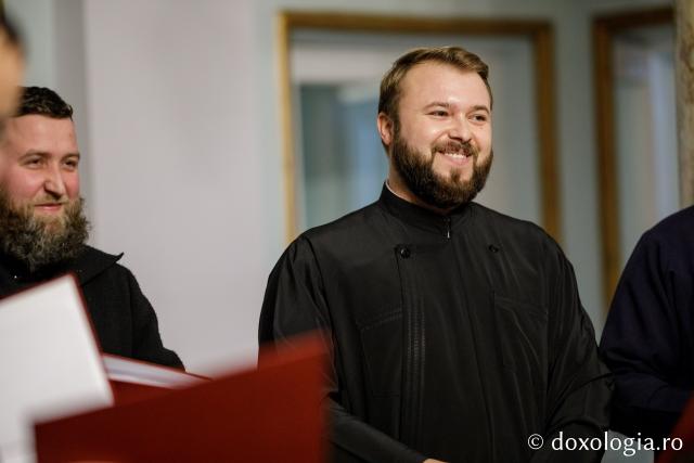 Corul „Mitropolit Visarion Puiu” al Episcopiei de Bălți – Colindători la Reședința Mitropolitană 2019